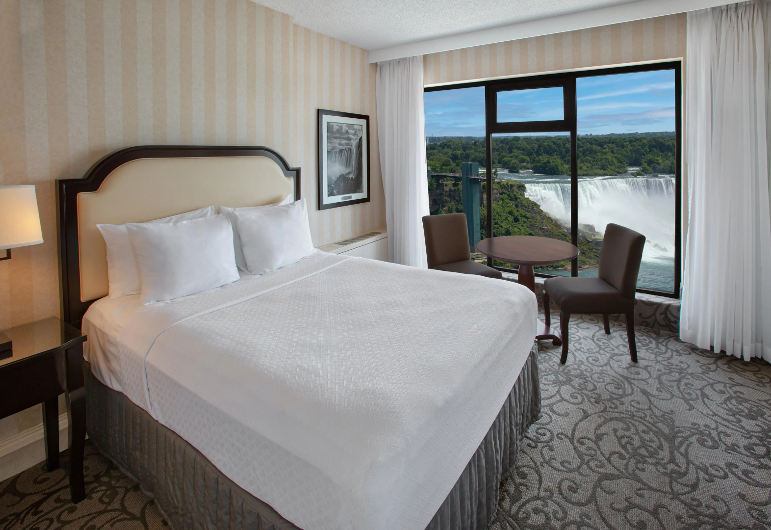 The Brock Niagara Falls Fallsview, Tapestry by Hilton