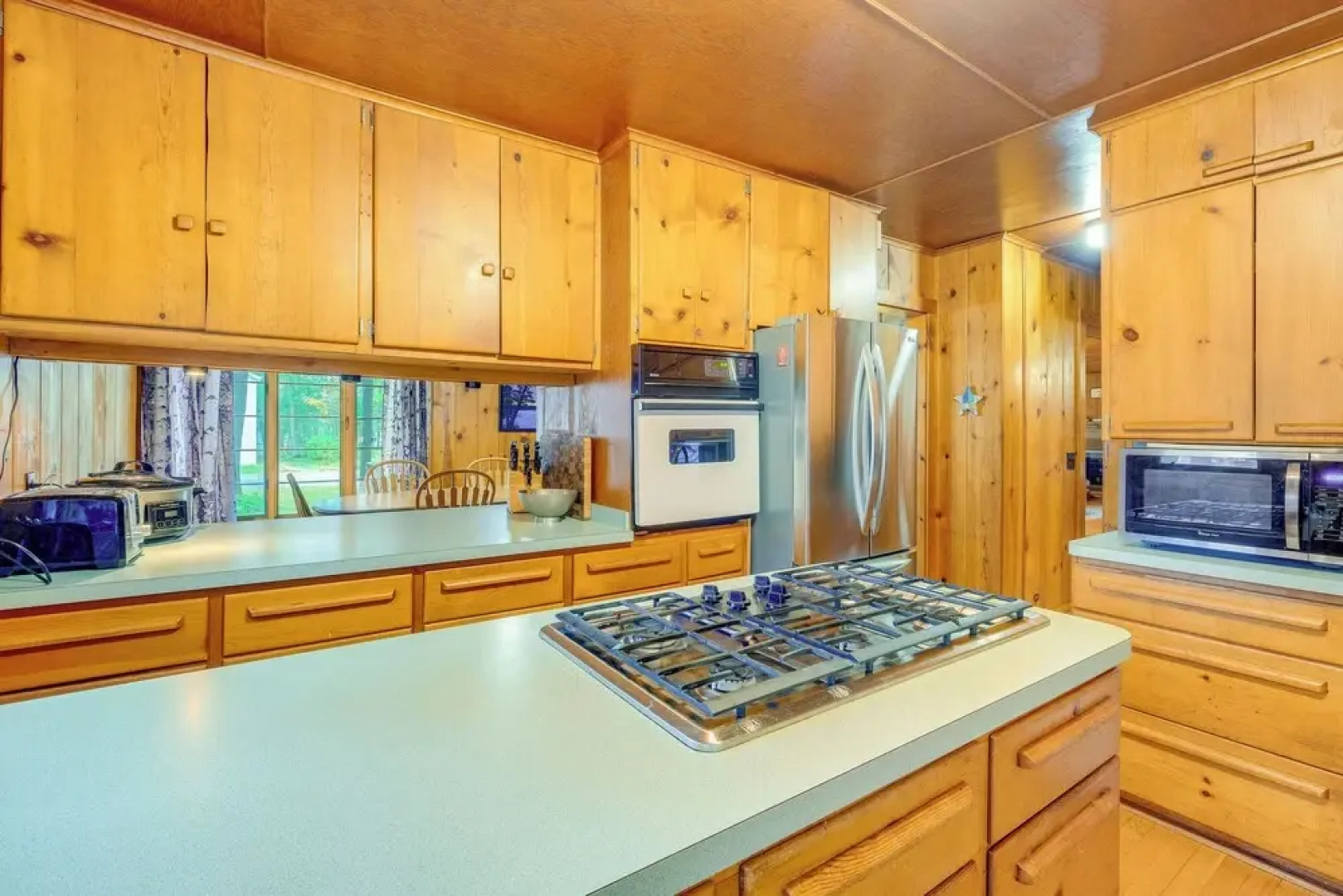 Rapid City Cottage w/ Patio Near Beach Access!