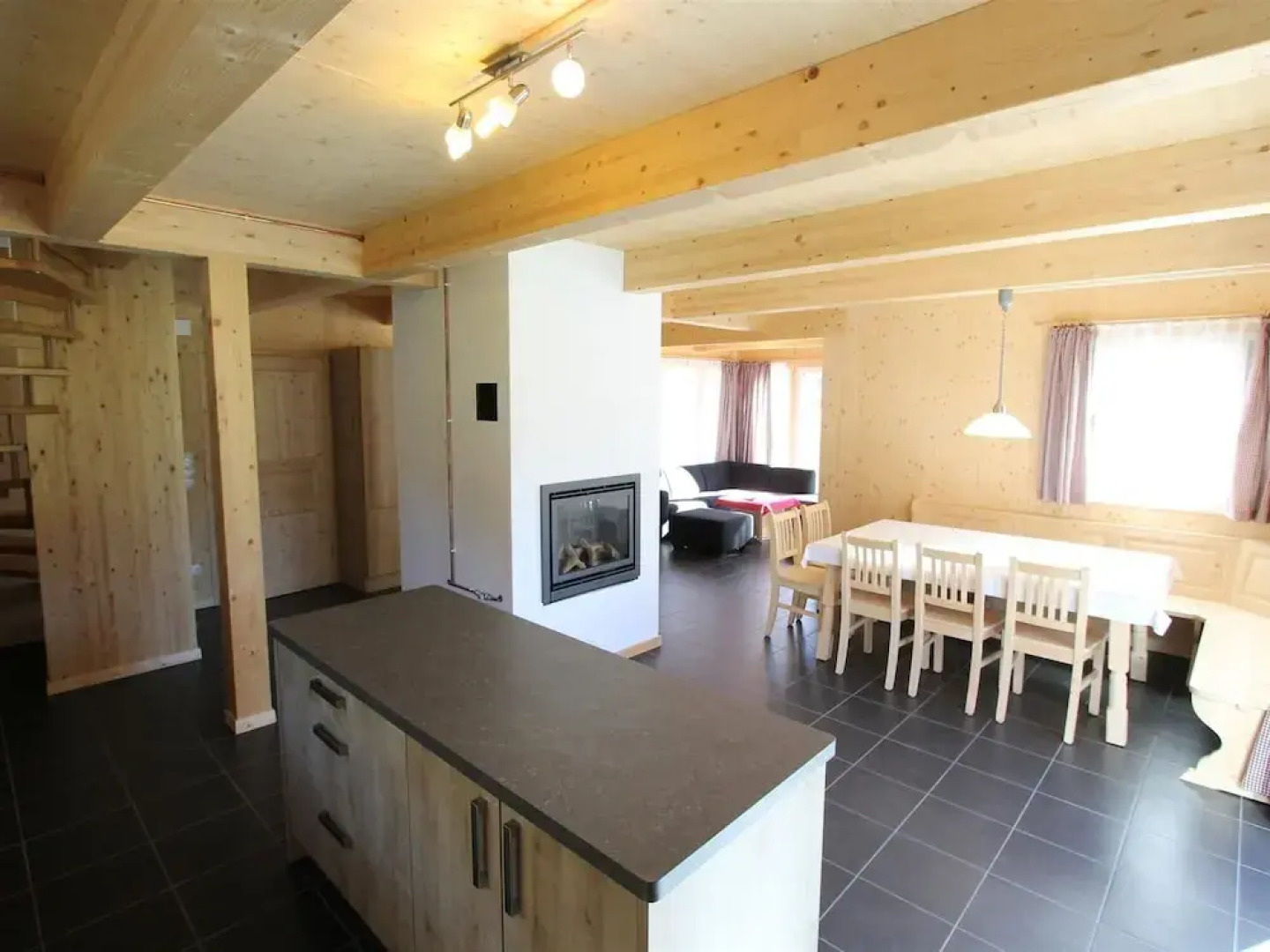 Luxurious Chalet in Murau with Outside Hot Tub