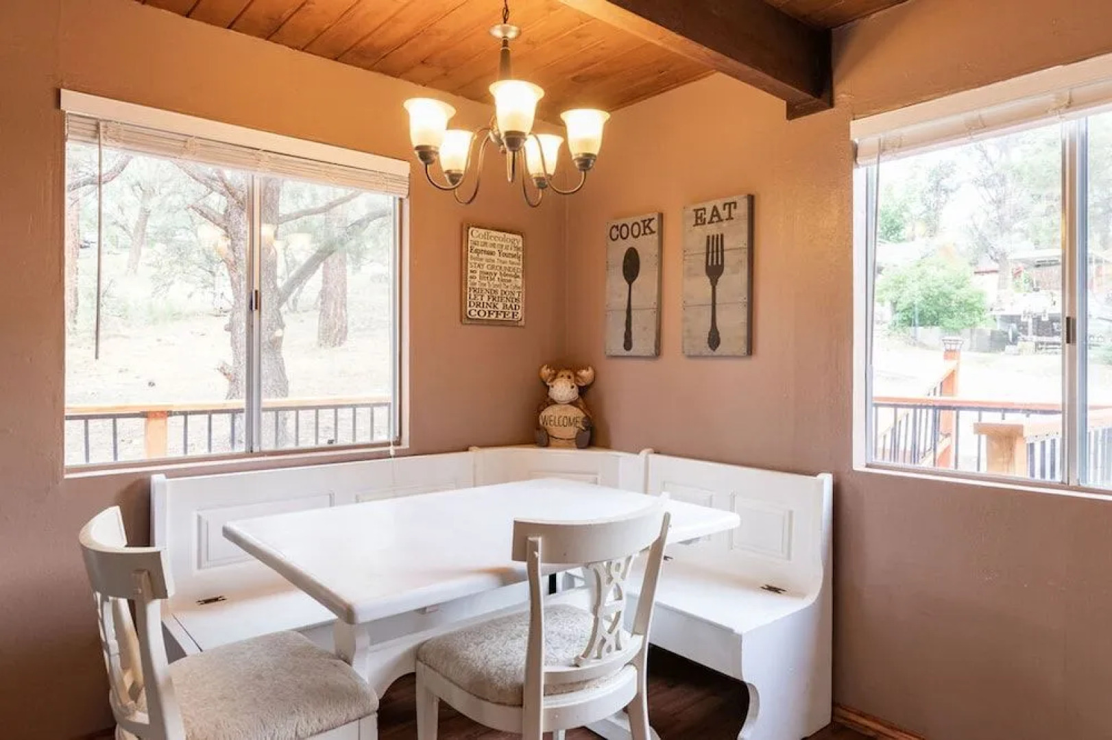 Daze Off-1690 by Big Bear Vacations