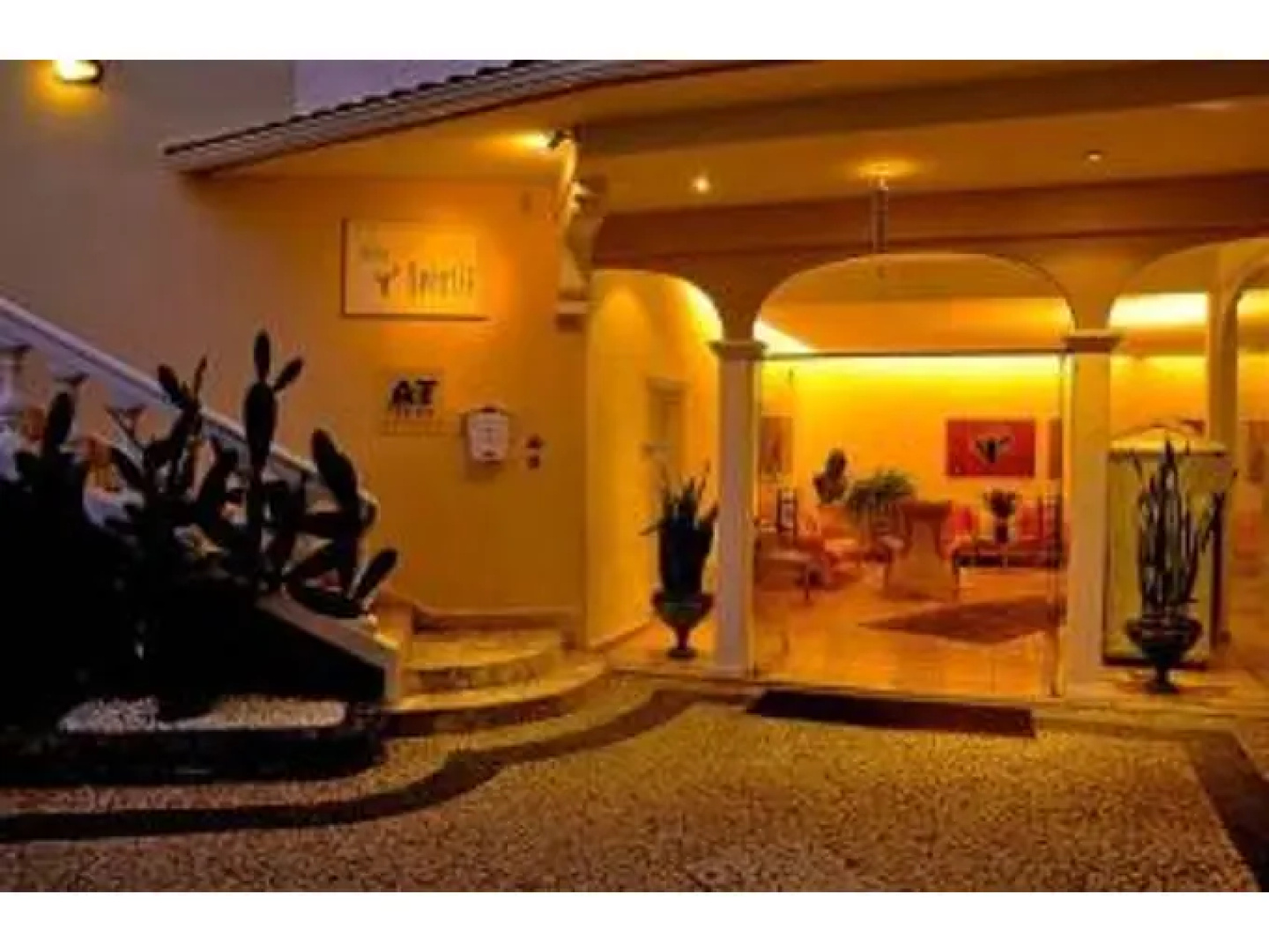 Villa Opuntia