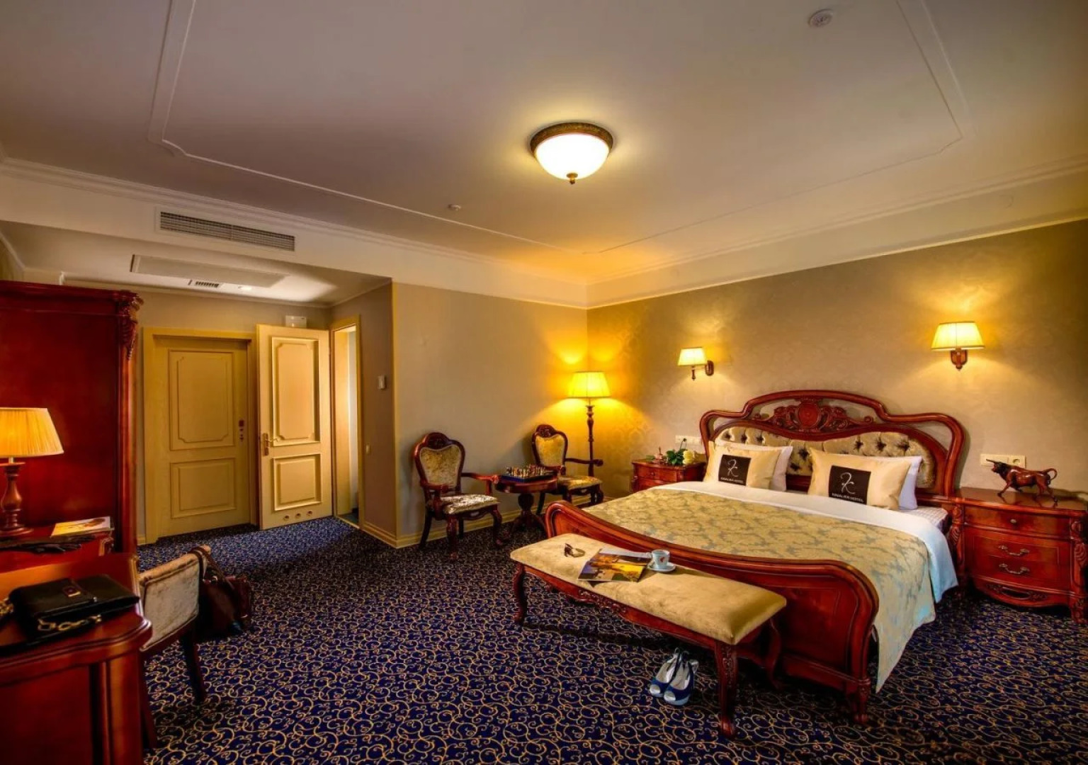 Бутик-отель «Kavalier»