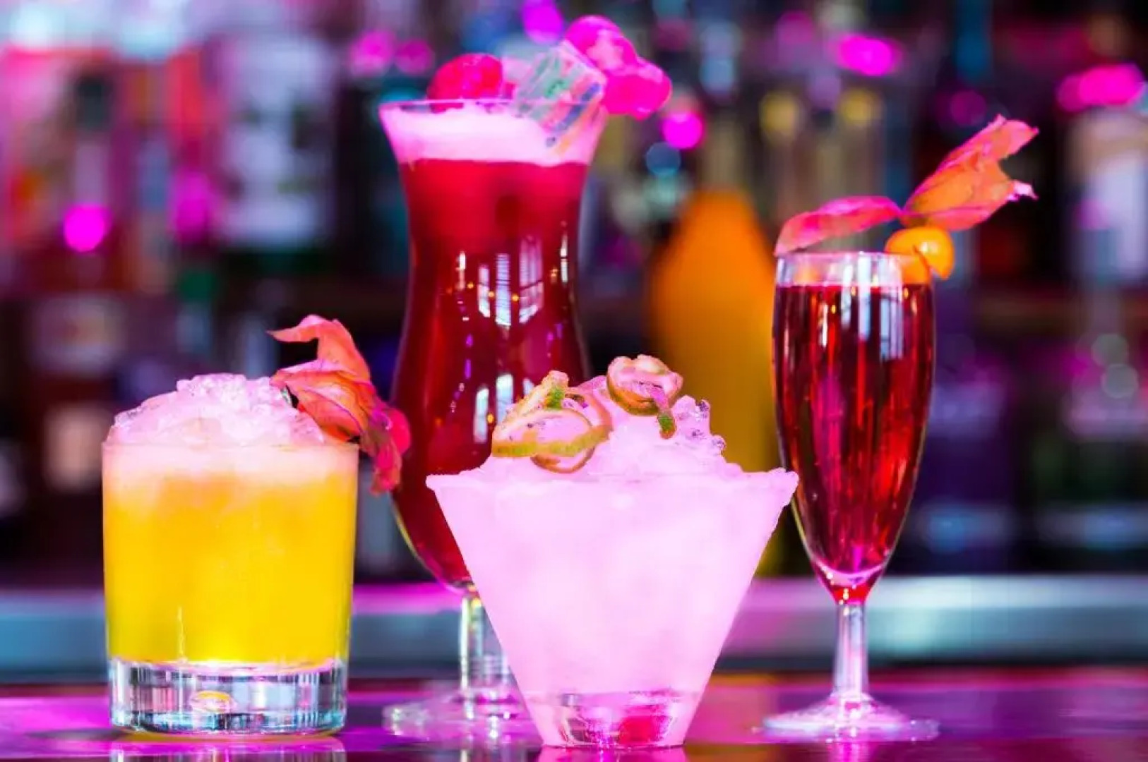 The Lounge Hotel and Bar