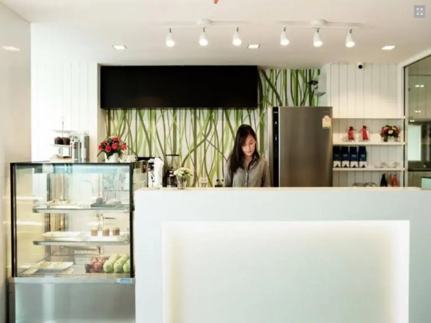 Crystal Suites Suvarnabhumi Airport