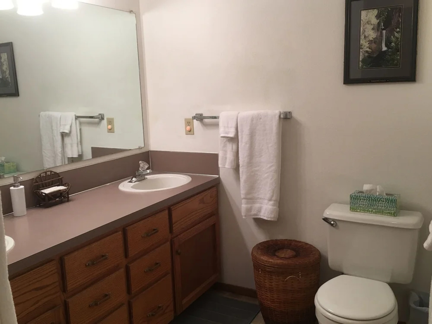 River Vista Vacation Homes