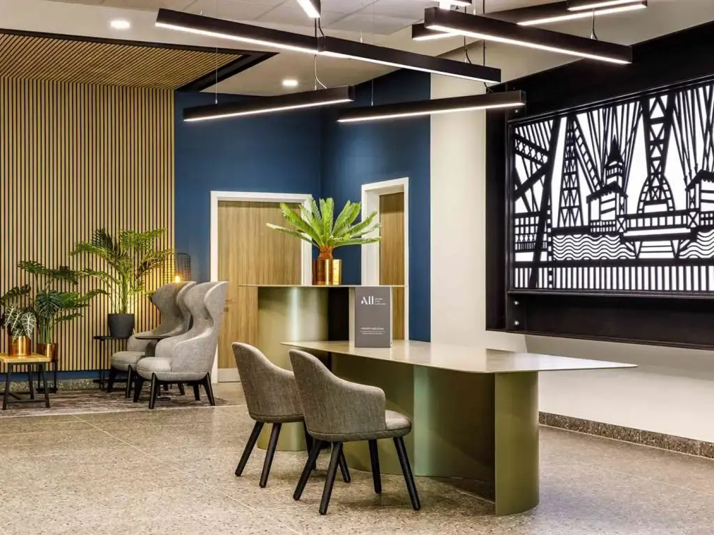 Mercure Newport Hotel