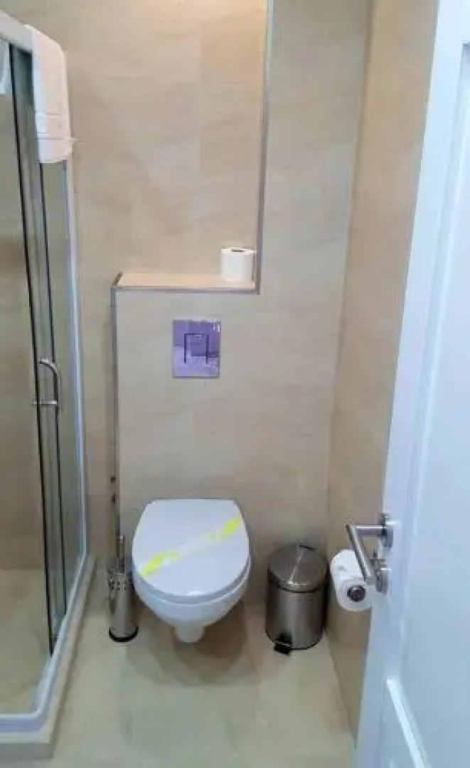 Pensiunea Blue House