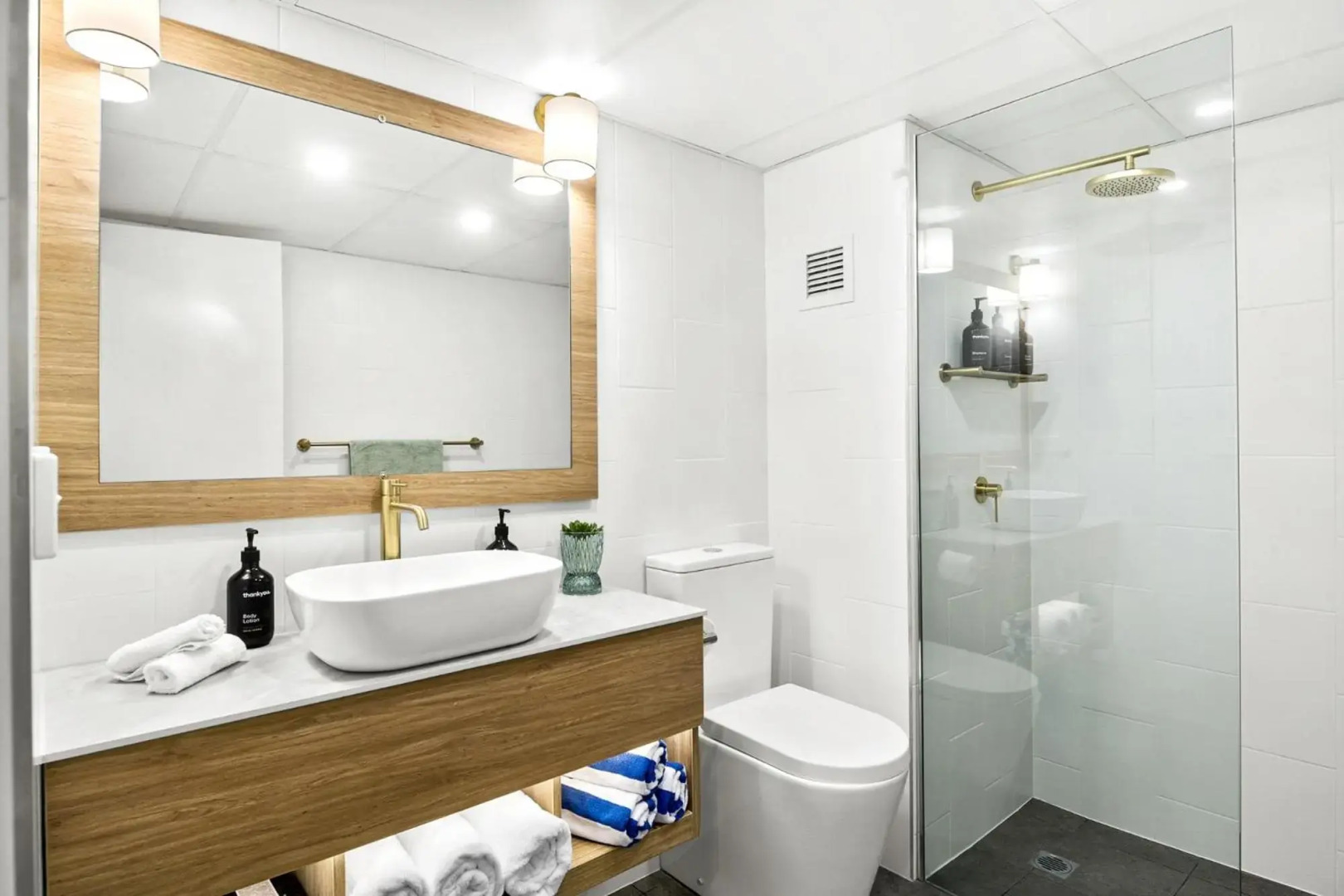 Kiama Shores Motel (formerly Kiama Terrace Motor Lodge)