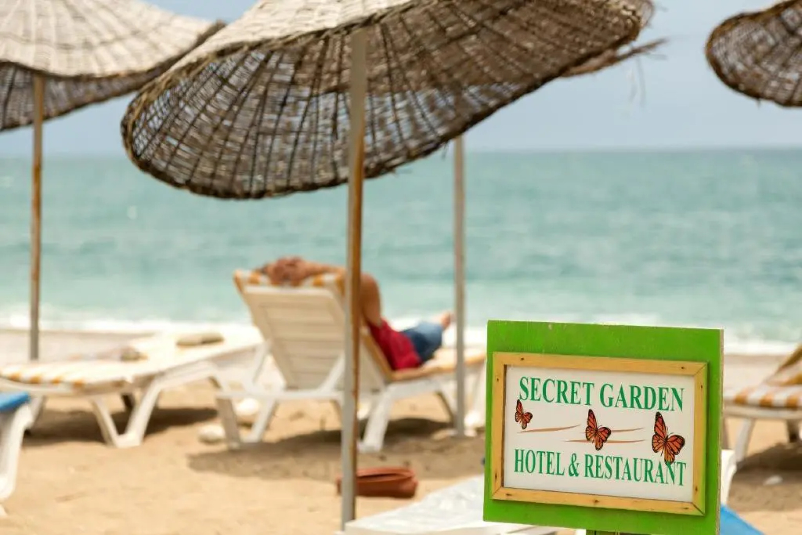 Secret Garden Bungalows & Tent Hotel