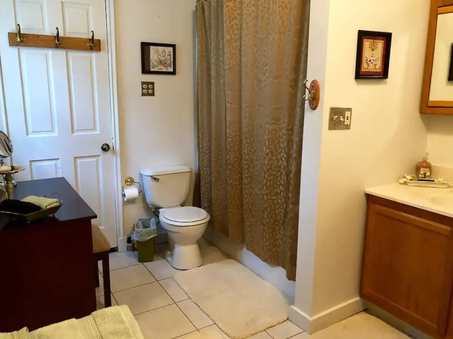 Sujak on Sunnyhill Bed and Breakfast