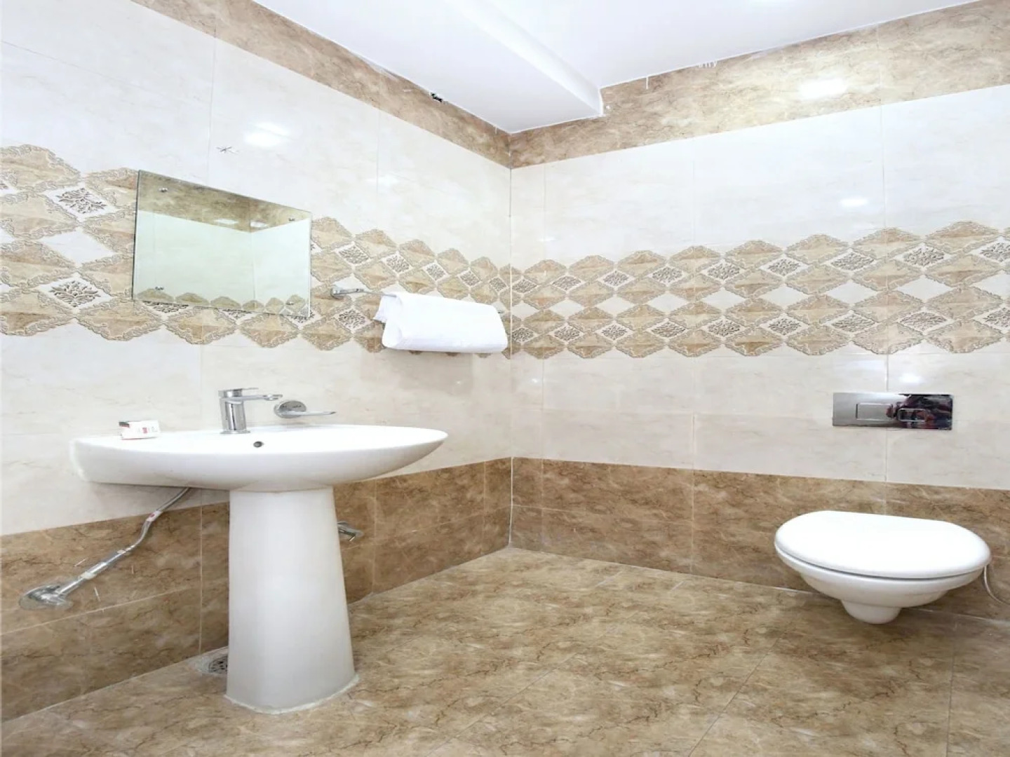 OYO 11882 Hotel Krishna