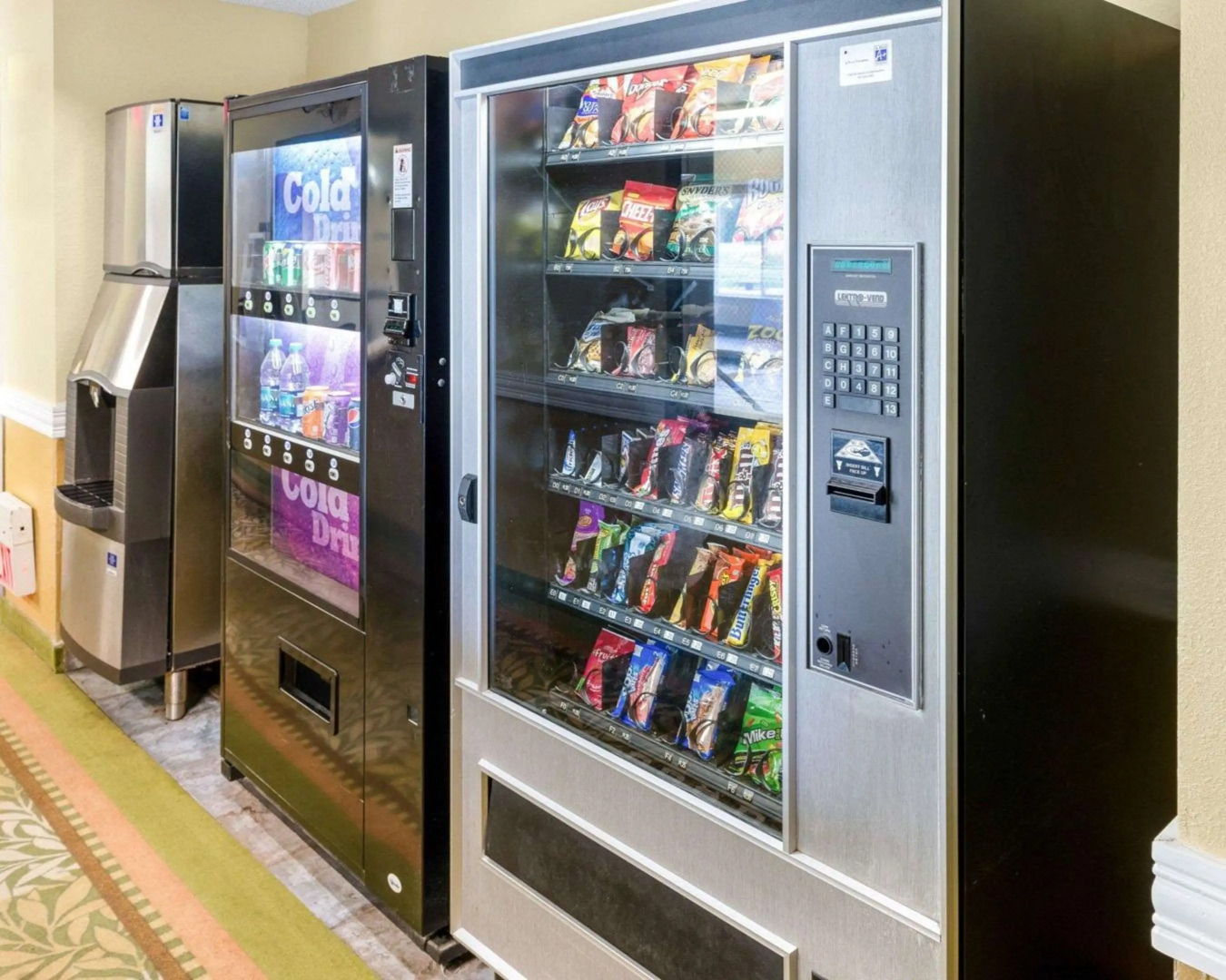 Quality Inn Lakeville North