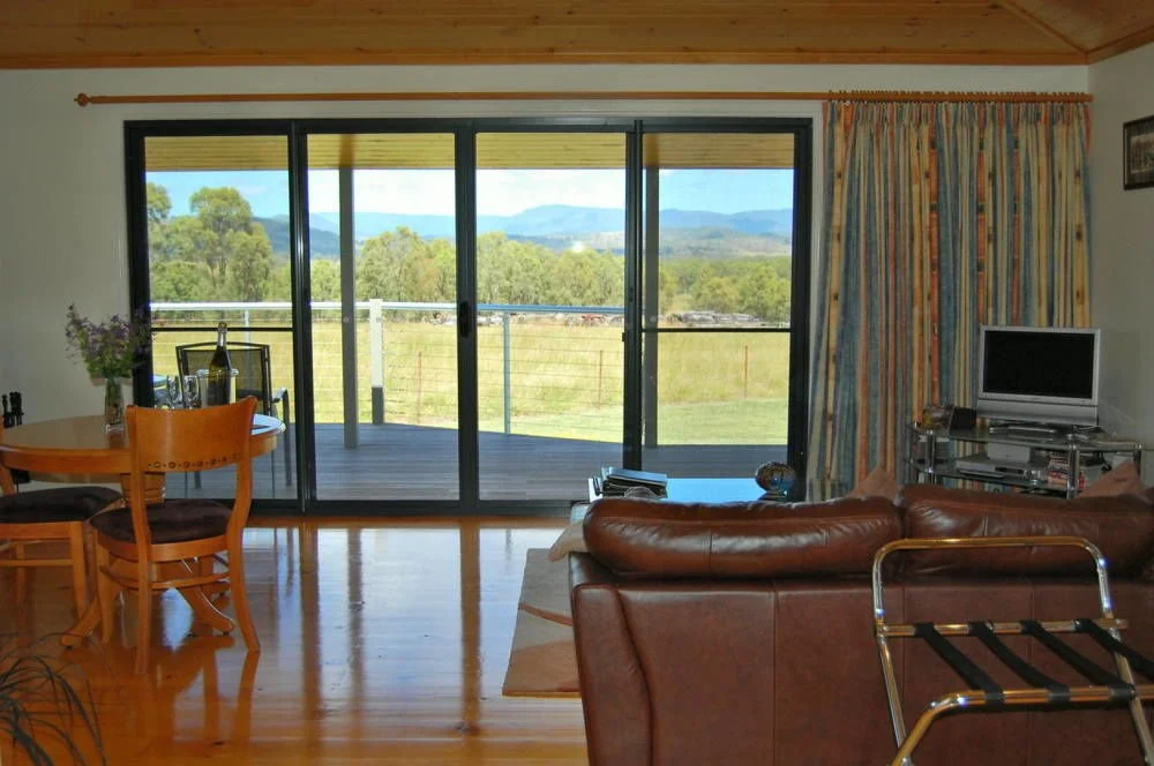 Scenic Rim View Cottages