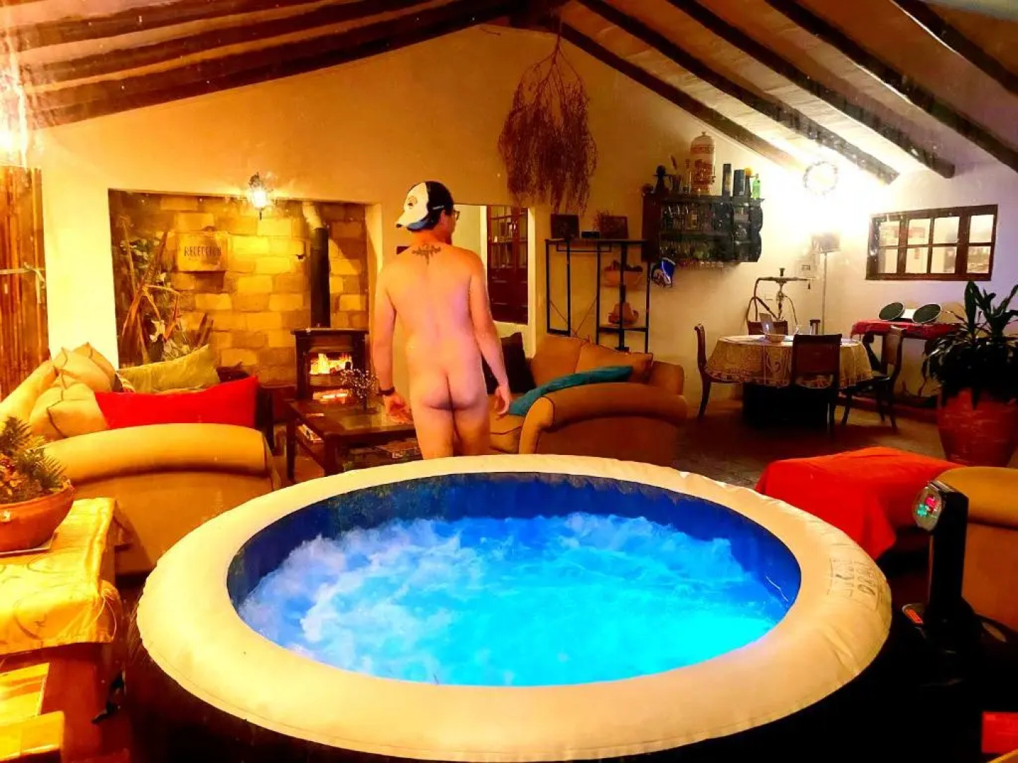 The Naked House Sabana - Hotel Nudista