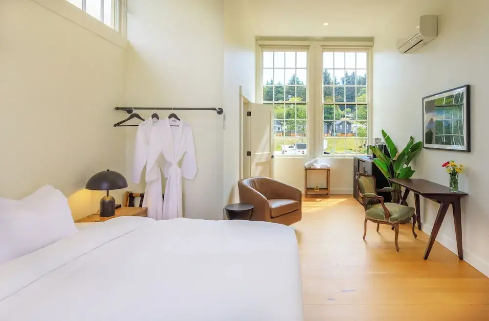 The Historic Schoolhouse Inn