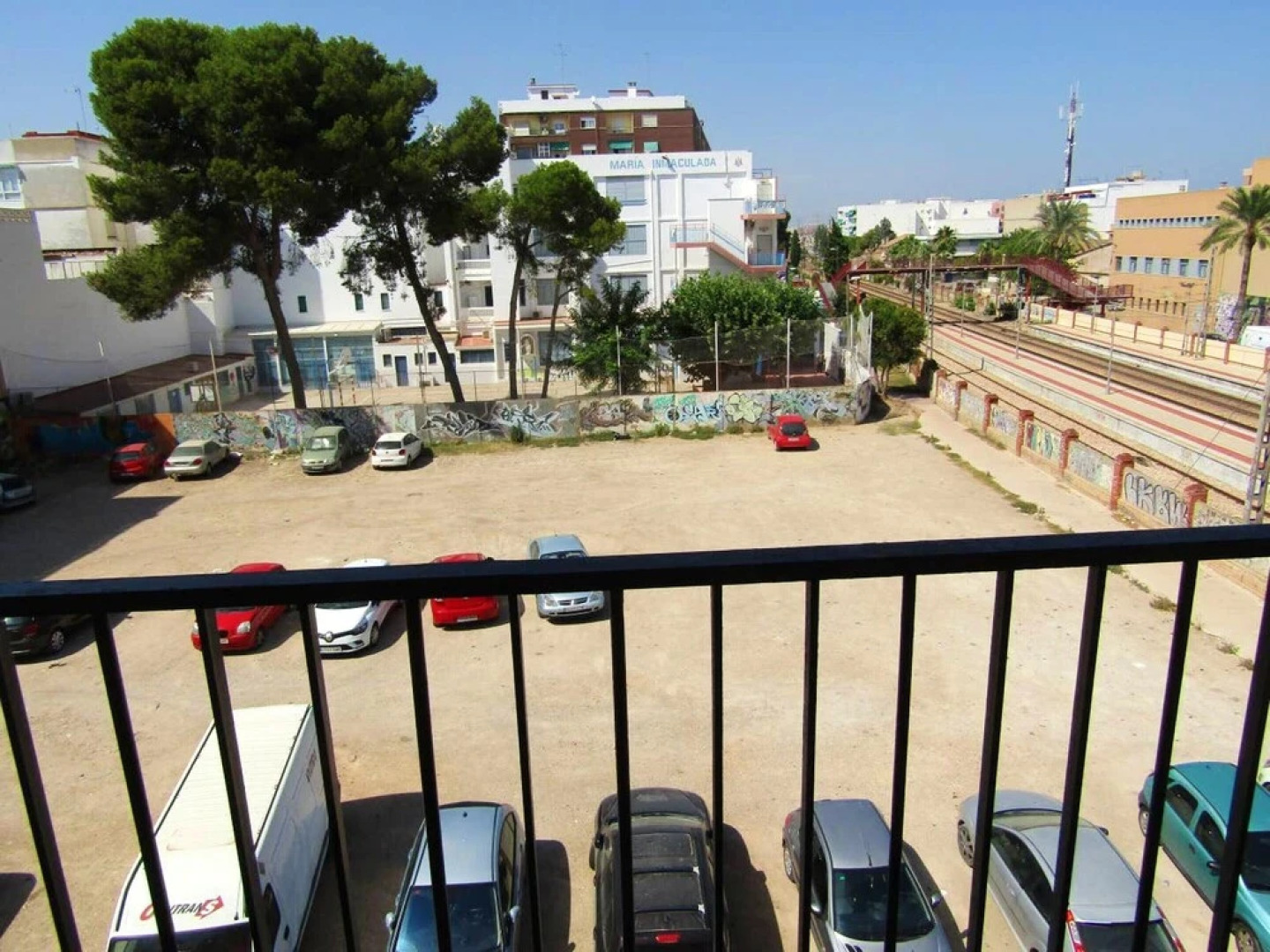 Apartment with 3 Bedrooms in Benetúser, with Wonderful City View And Wifi
