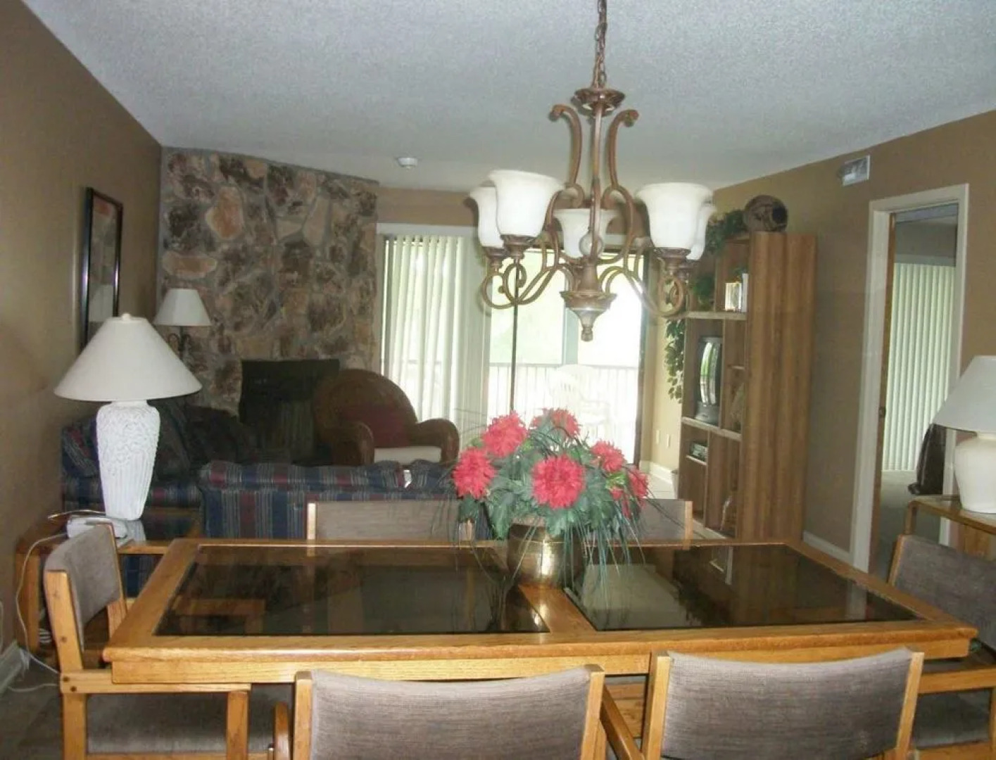 Four Seasons Racquet Club Condominiums