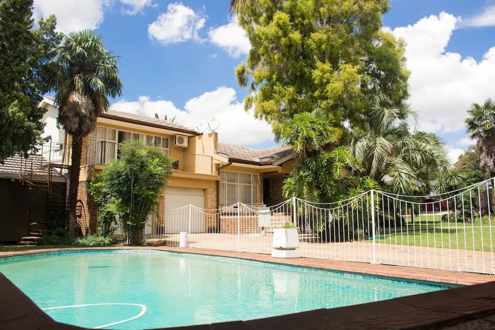 Gemstone Guest House