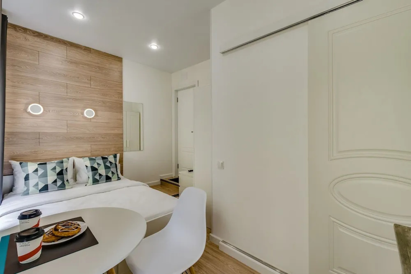 Travelto Italyanskaya