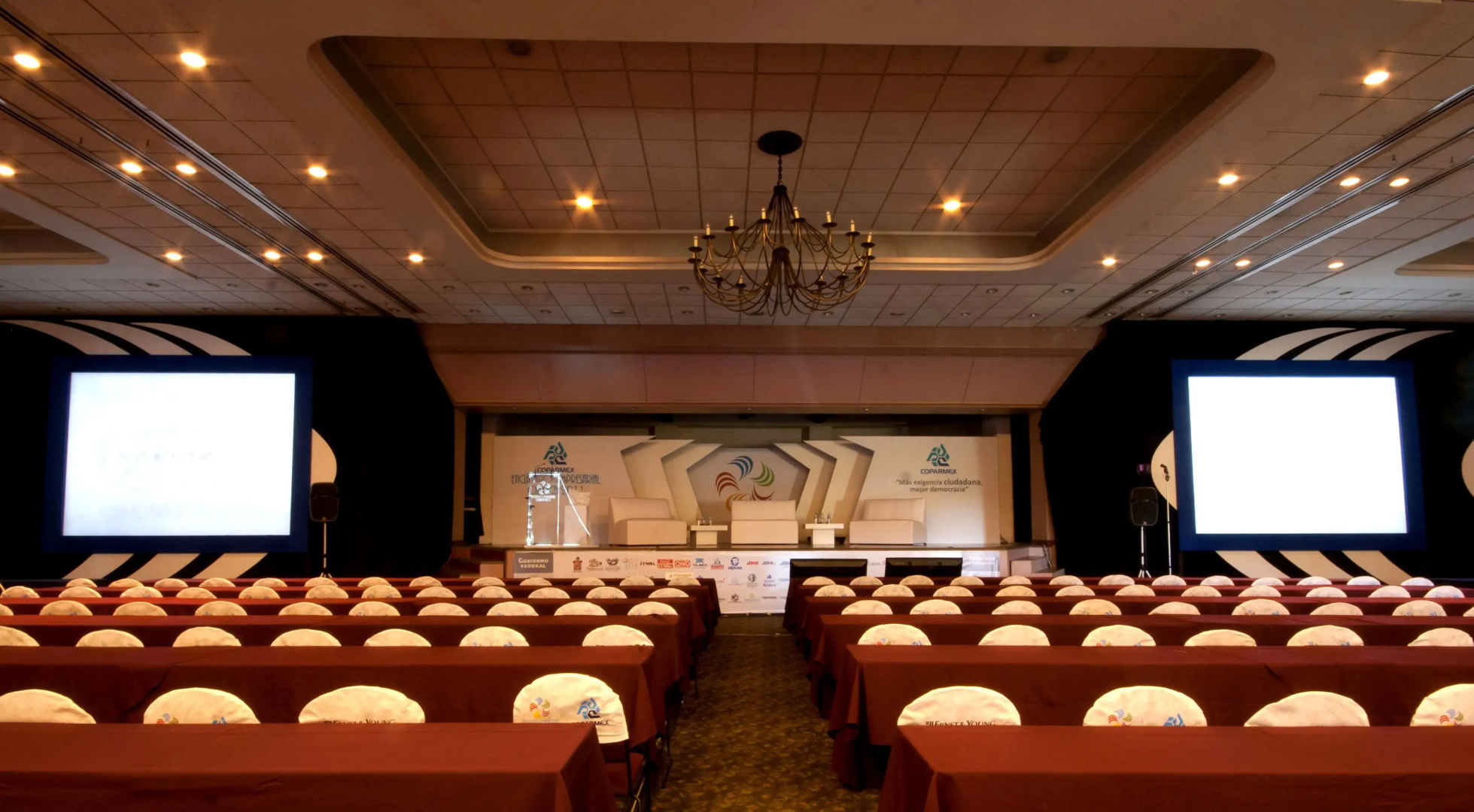 Hotel Fortin Plaza