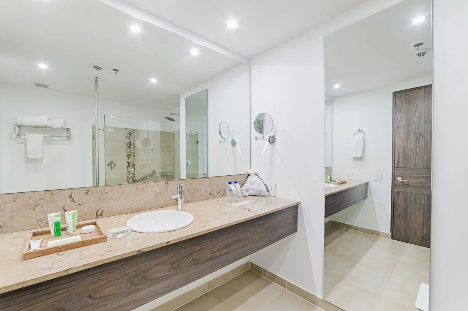 Hotel Mocawa Plaza Armenia