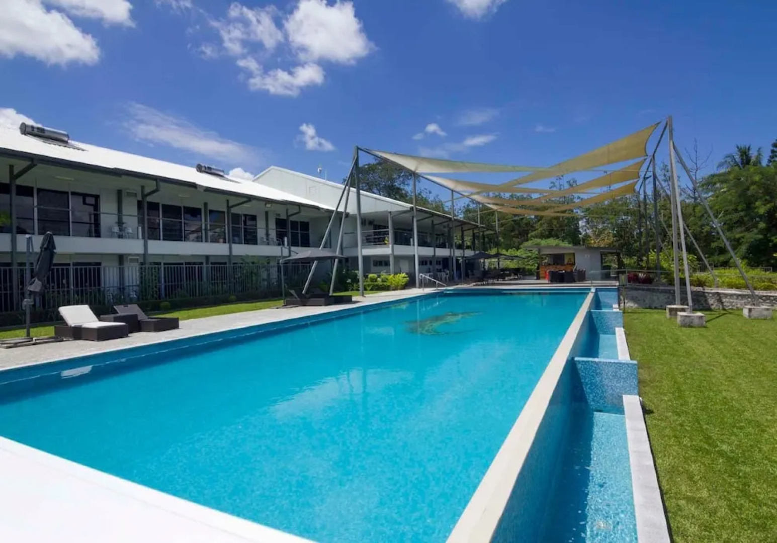 Crossroads Transit Hotel