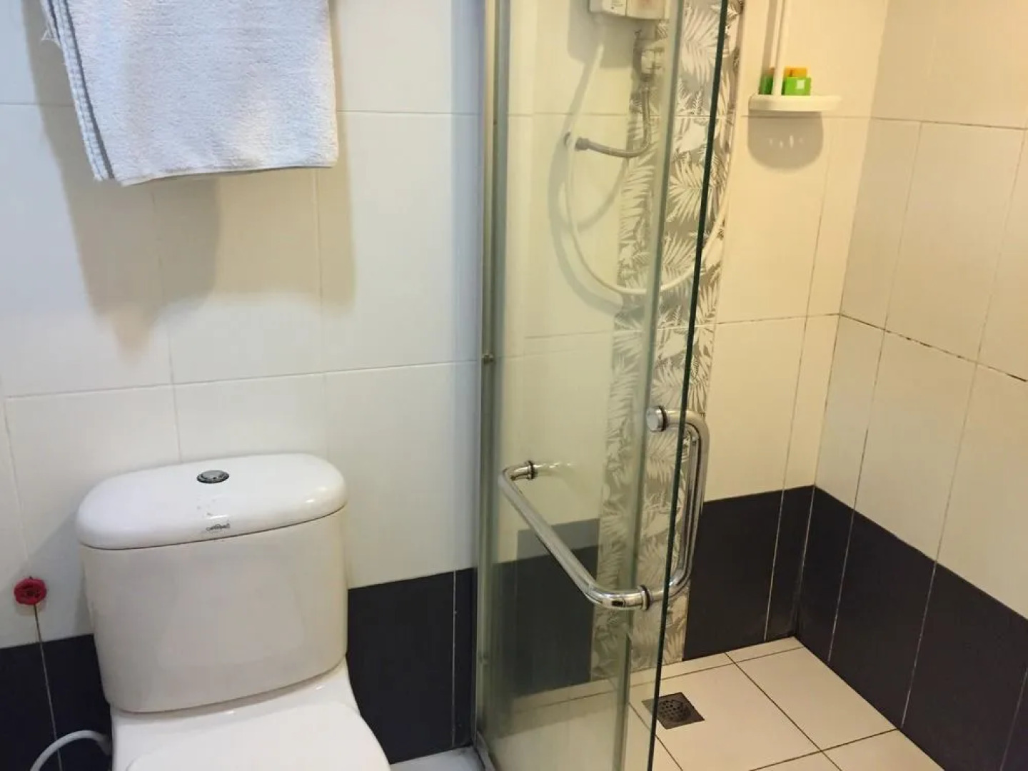 Отель Le Hotel Kota Kinabalu