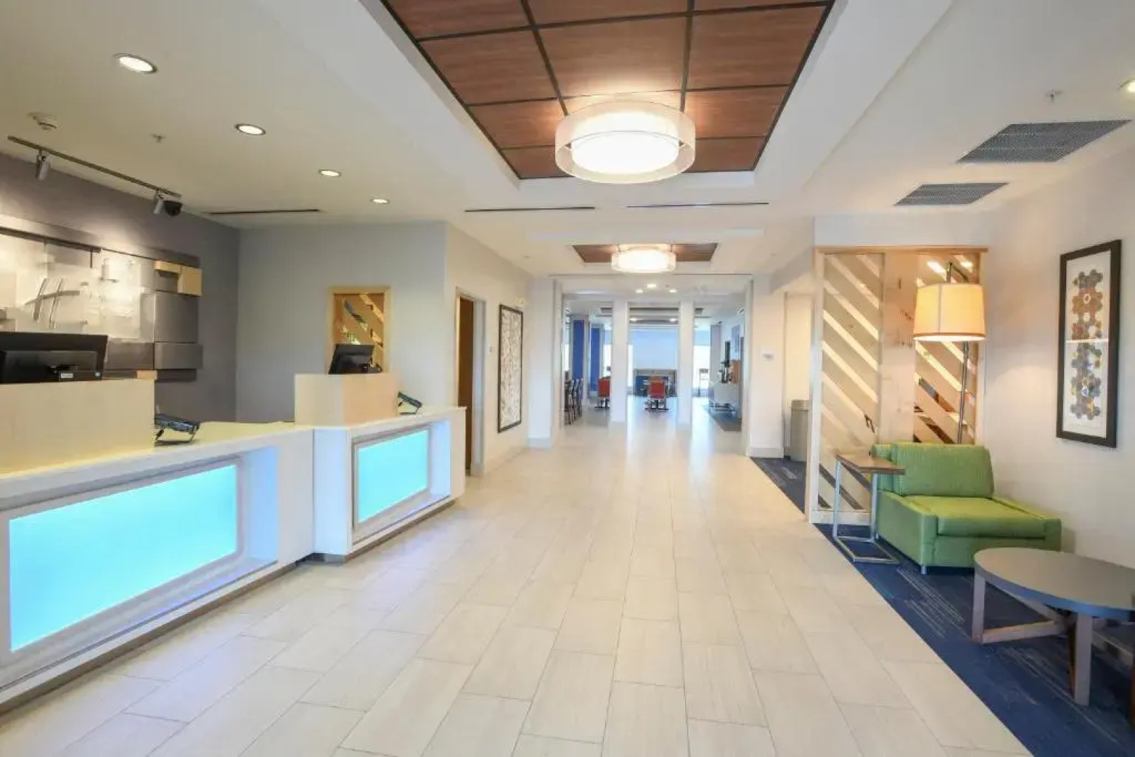 Holiday Inn Express Hotel & Suites Richwood-Cincinnati South by IHG