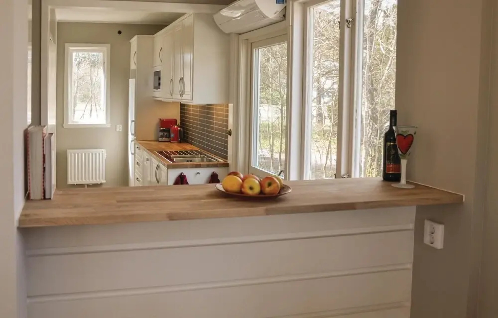 Beautiful Home in Rockneby With 4 Bedrooms and Wifi