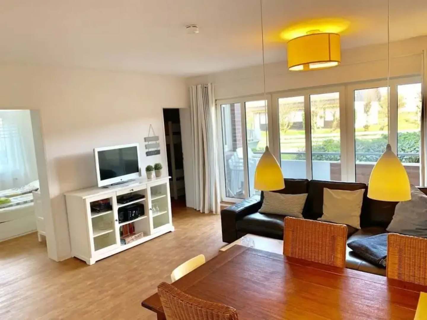 Holiday Apartment sea air