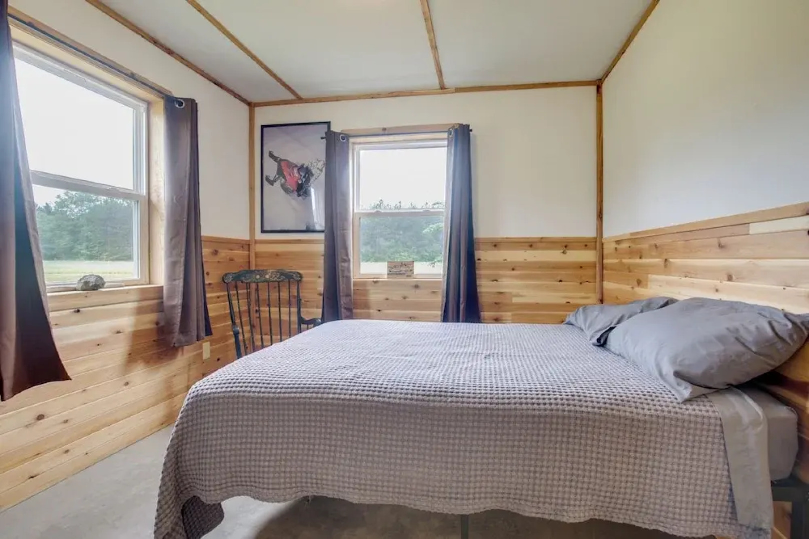 Toivola Home w/ Fire Pit: 8 Mi to Lake Superior!