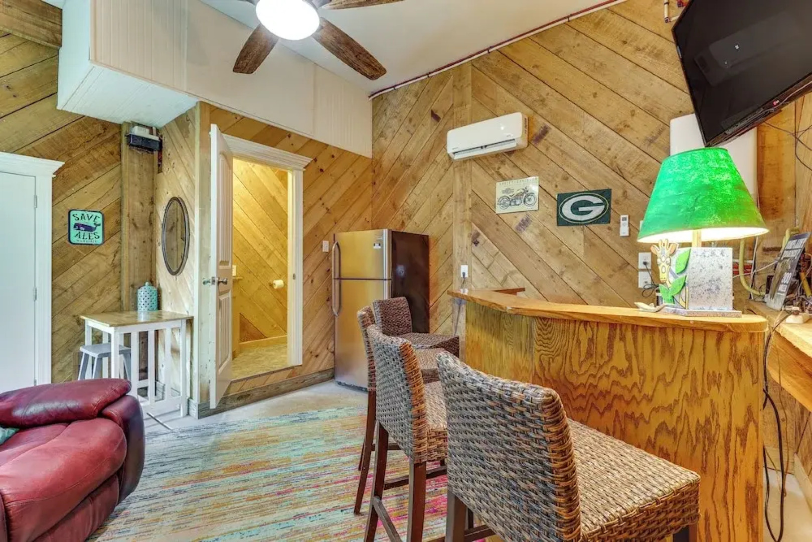 Chic Surf City Retreat w/ Pool < 1 Block to Beach!