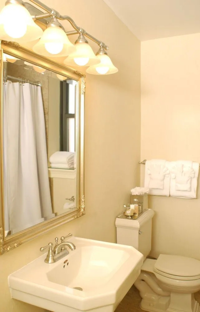 The Genesee Grande Hotel