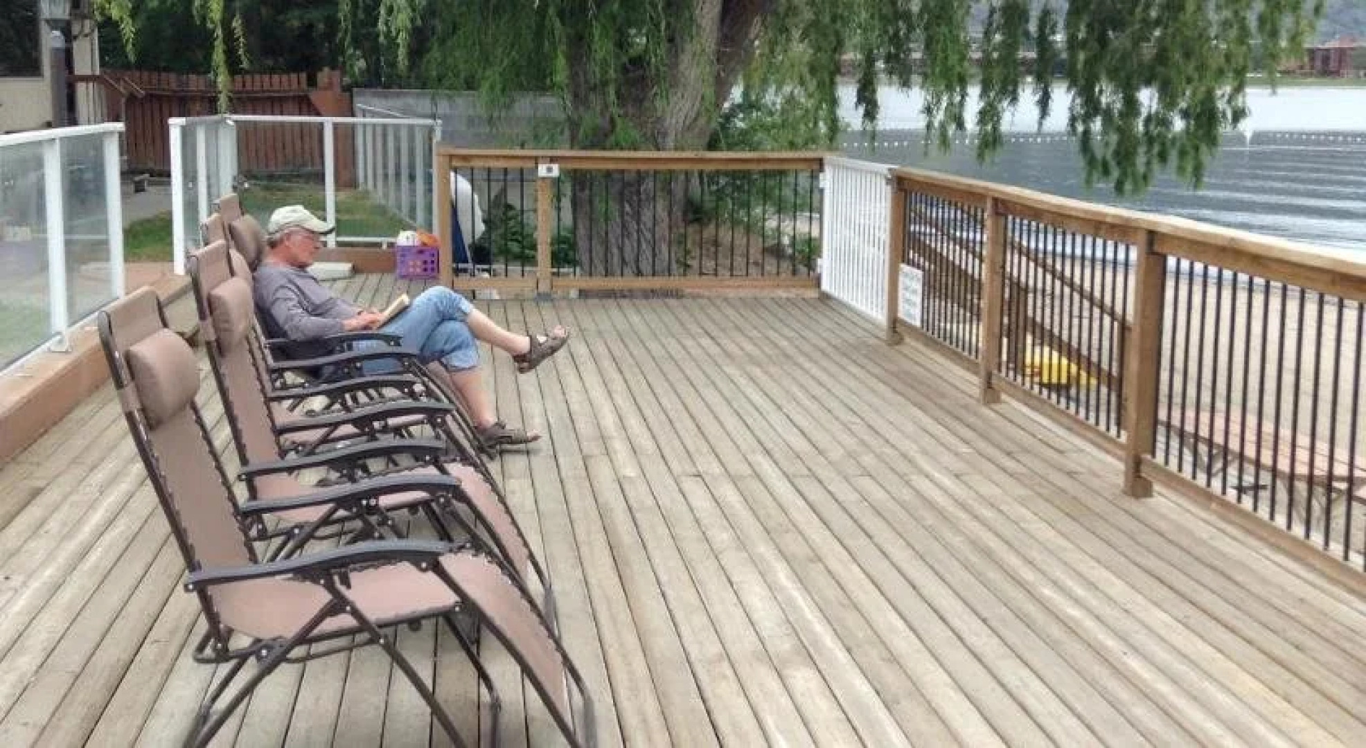 Bella Villa Motel & Resort