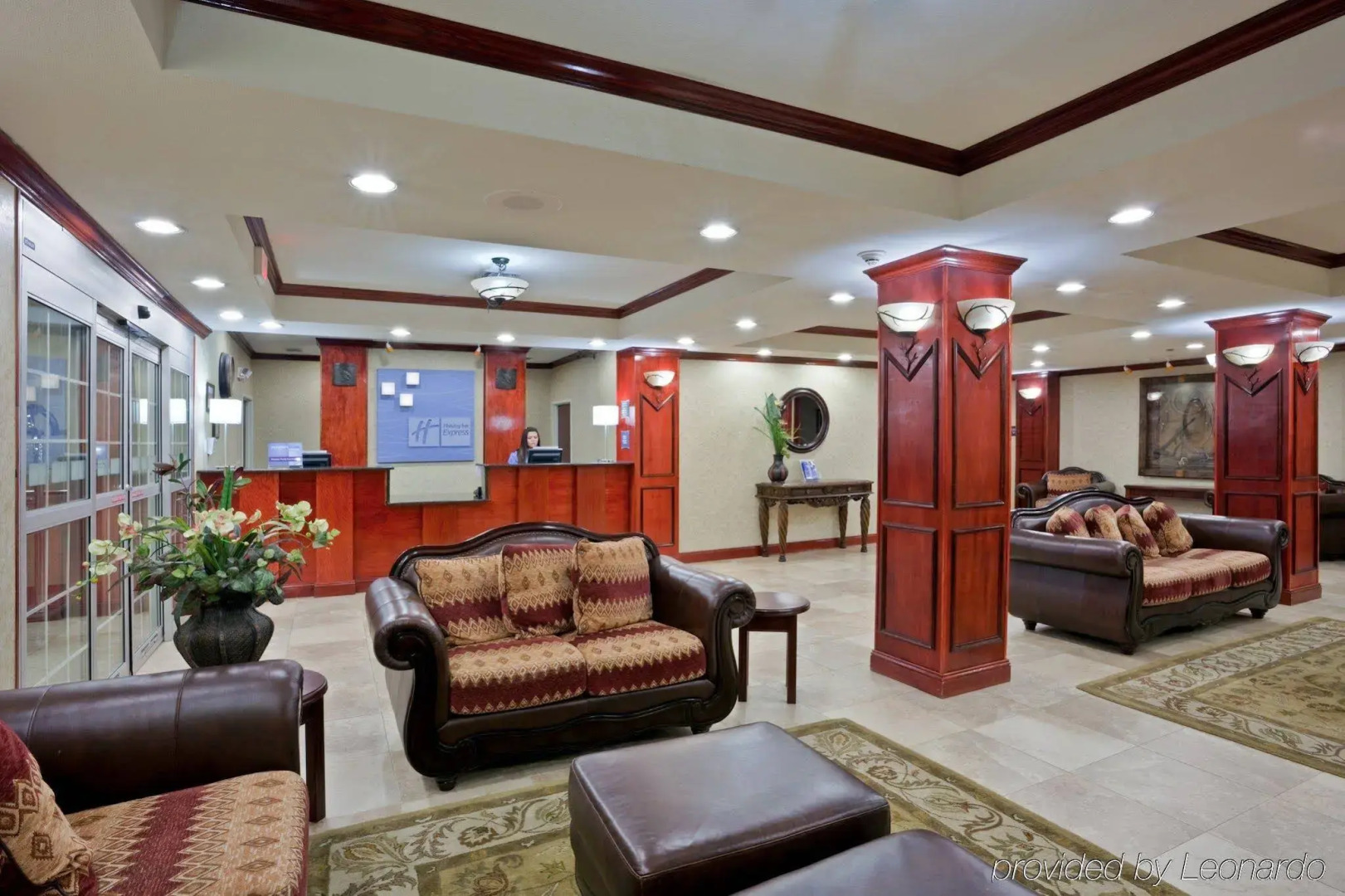 Holiday Inn Express & Suites Pampa by IHG