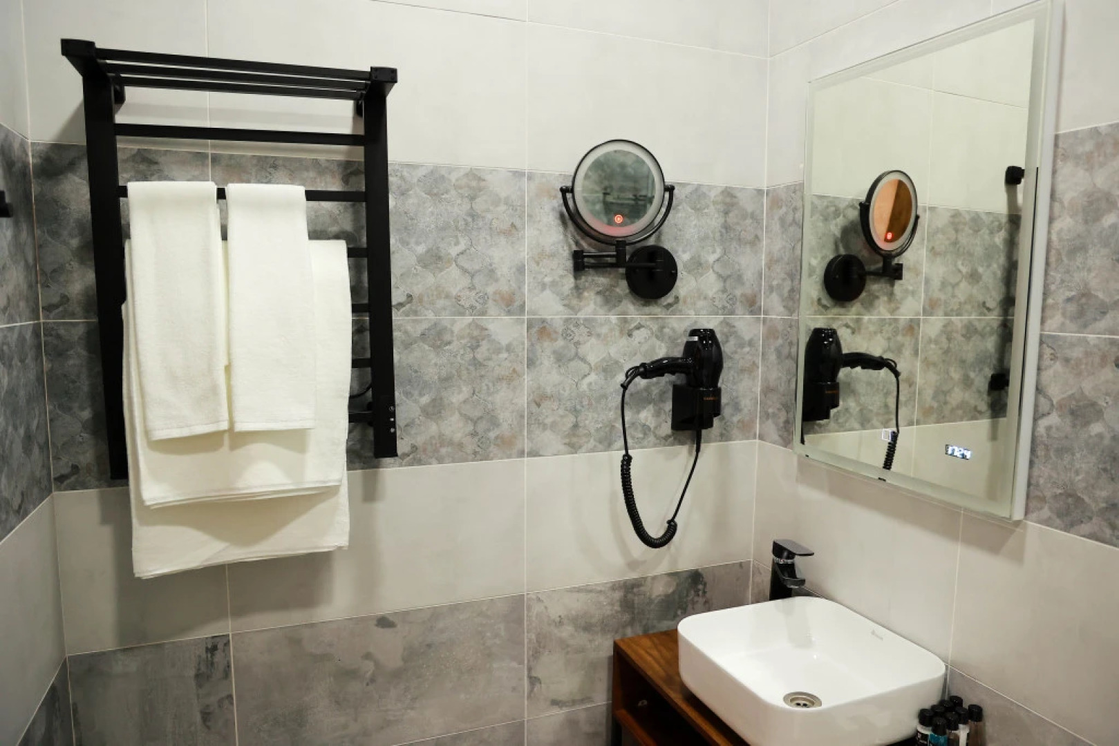 Regal Hotel by Grand