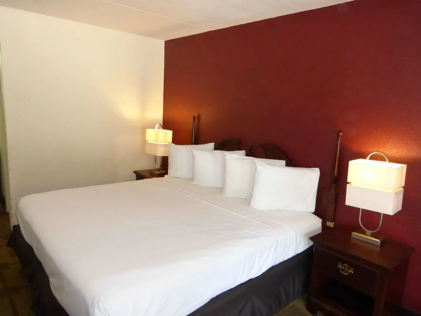 Red Roof Inn Caryville