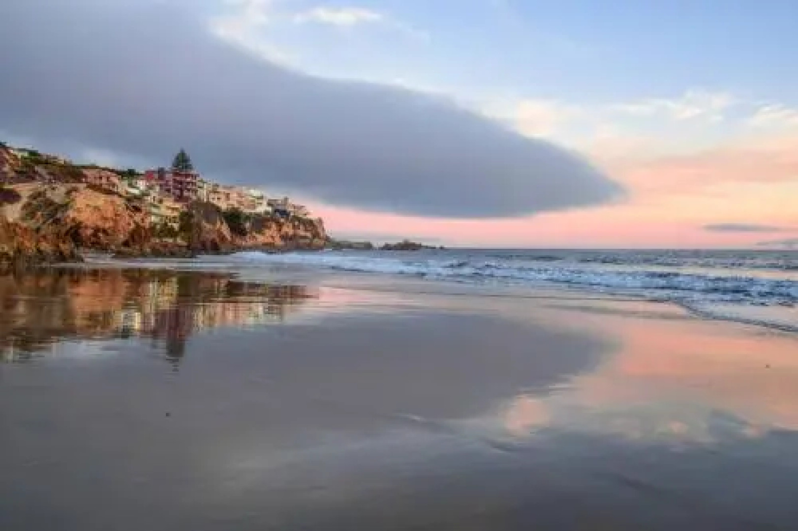 317 Carnation, Corona Del Mar