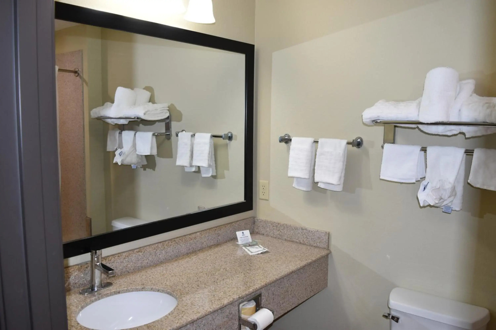 Best Western Oasis Inn