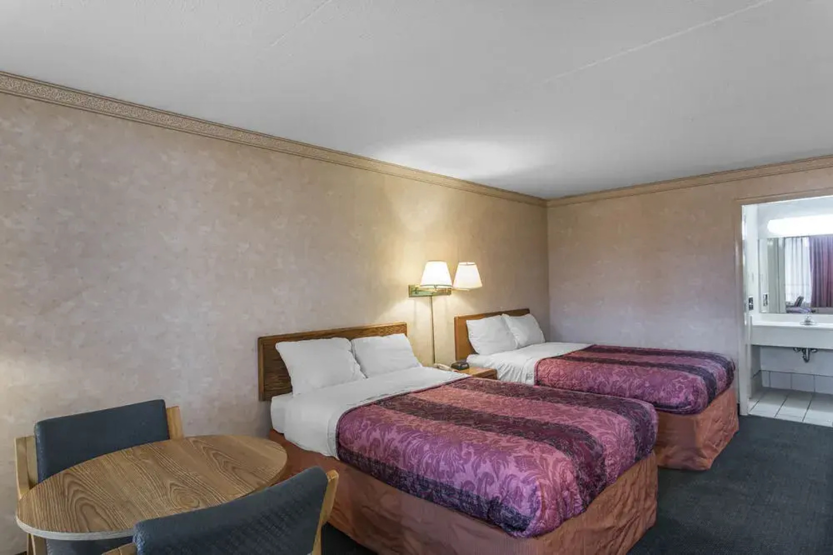 OYO Hotel Sweetwater TN West