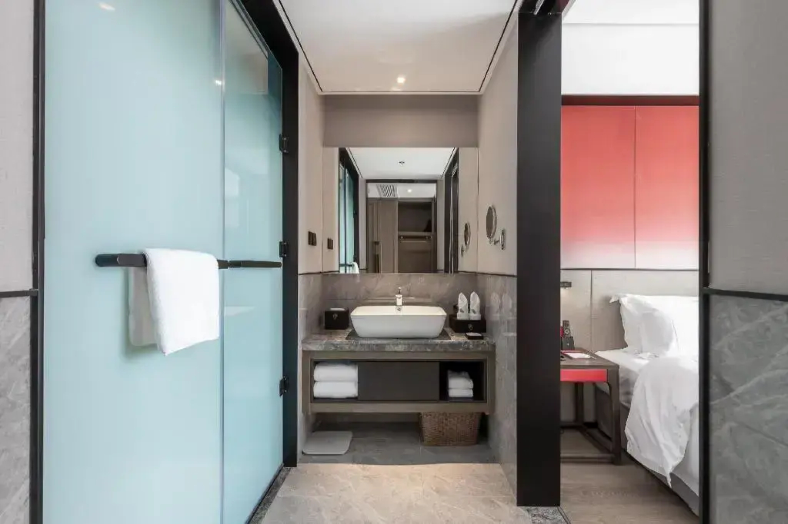 Rezen Hotel Aoyue