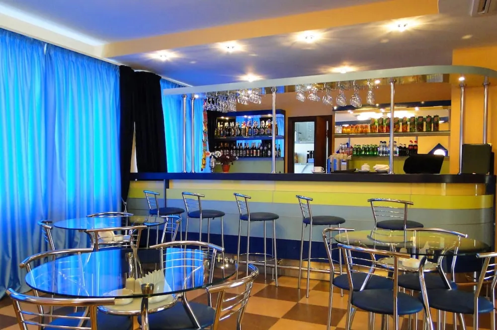 Отель «Бригантина»