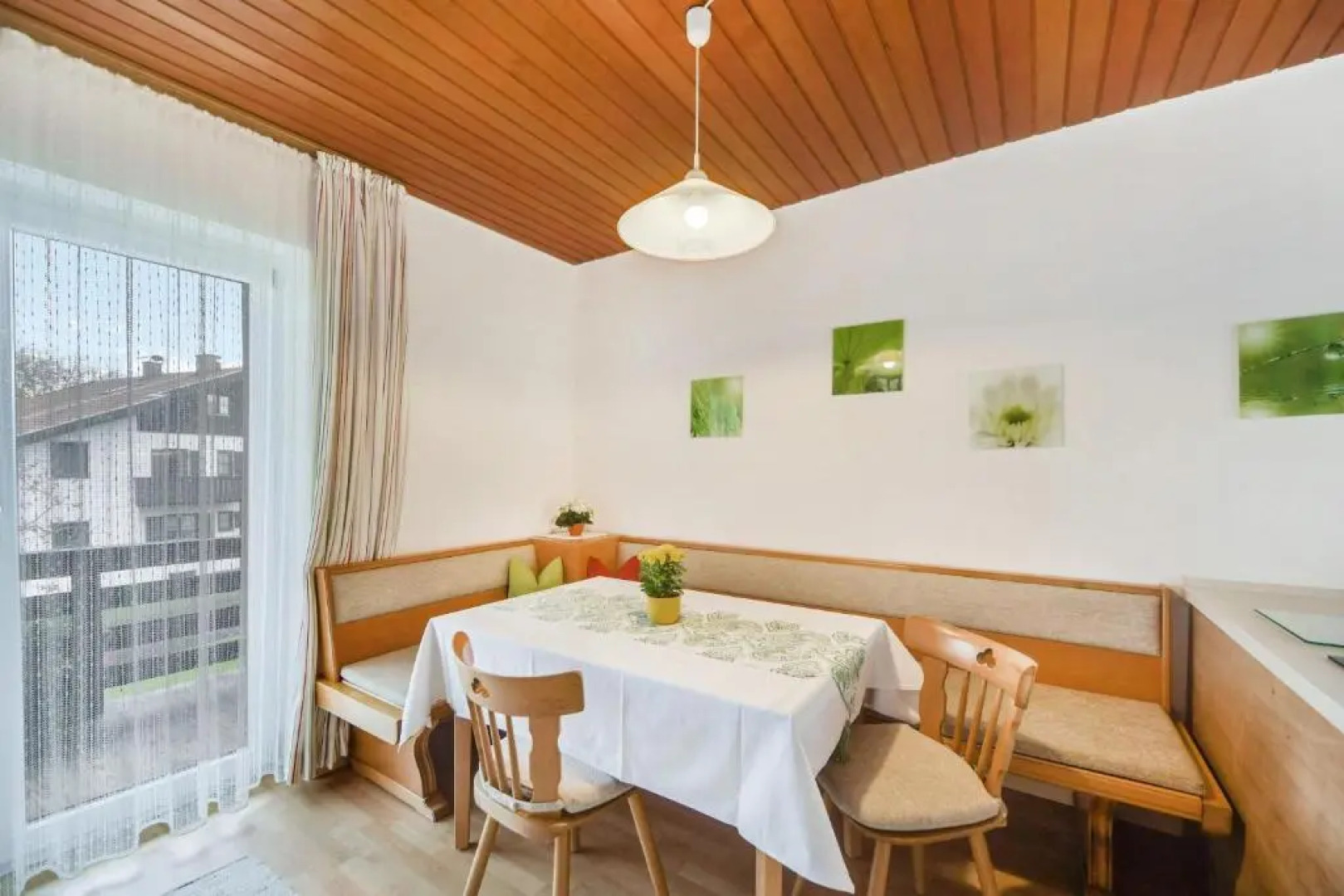 Ferienwohnung Wennesz 1