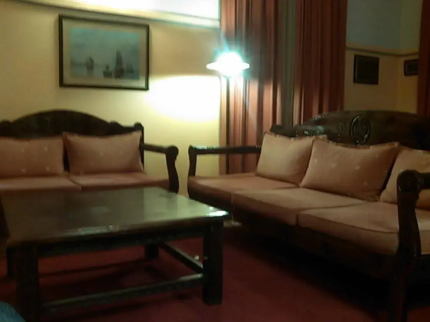 Tinion Hotel