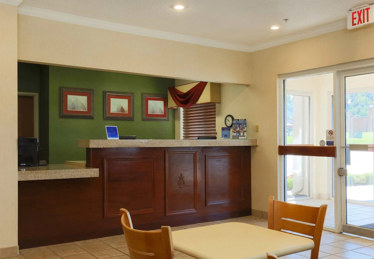 Comfort Inn & Suites Zanesville City Center