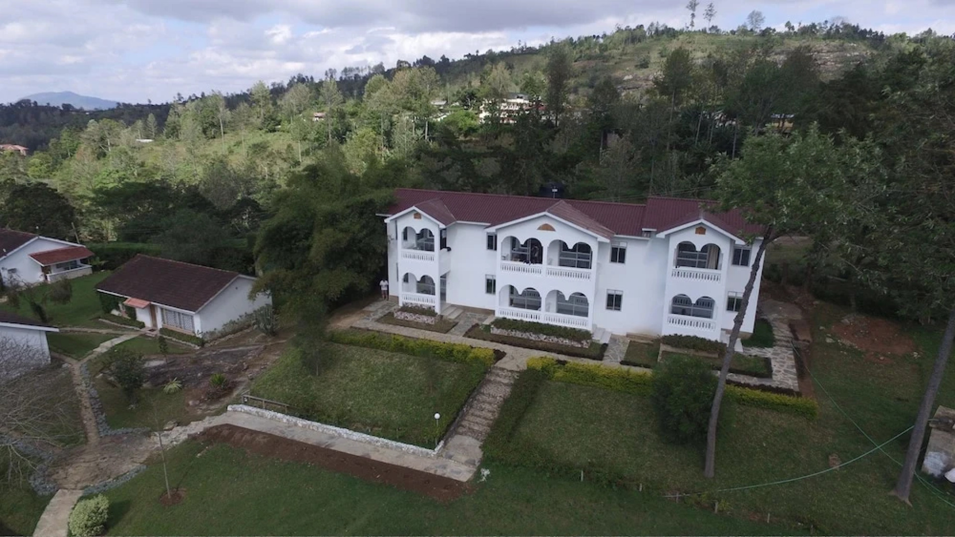 Taita Rocks Hotel
