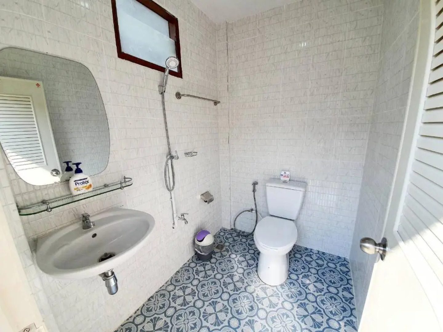 B Tel Chomthong Resort Chiang Mai