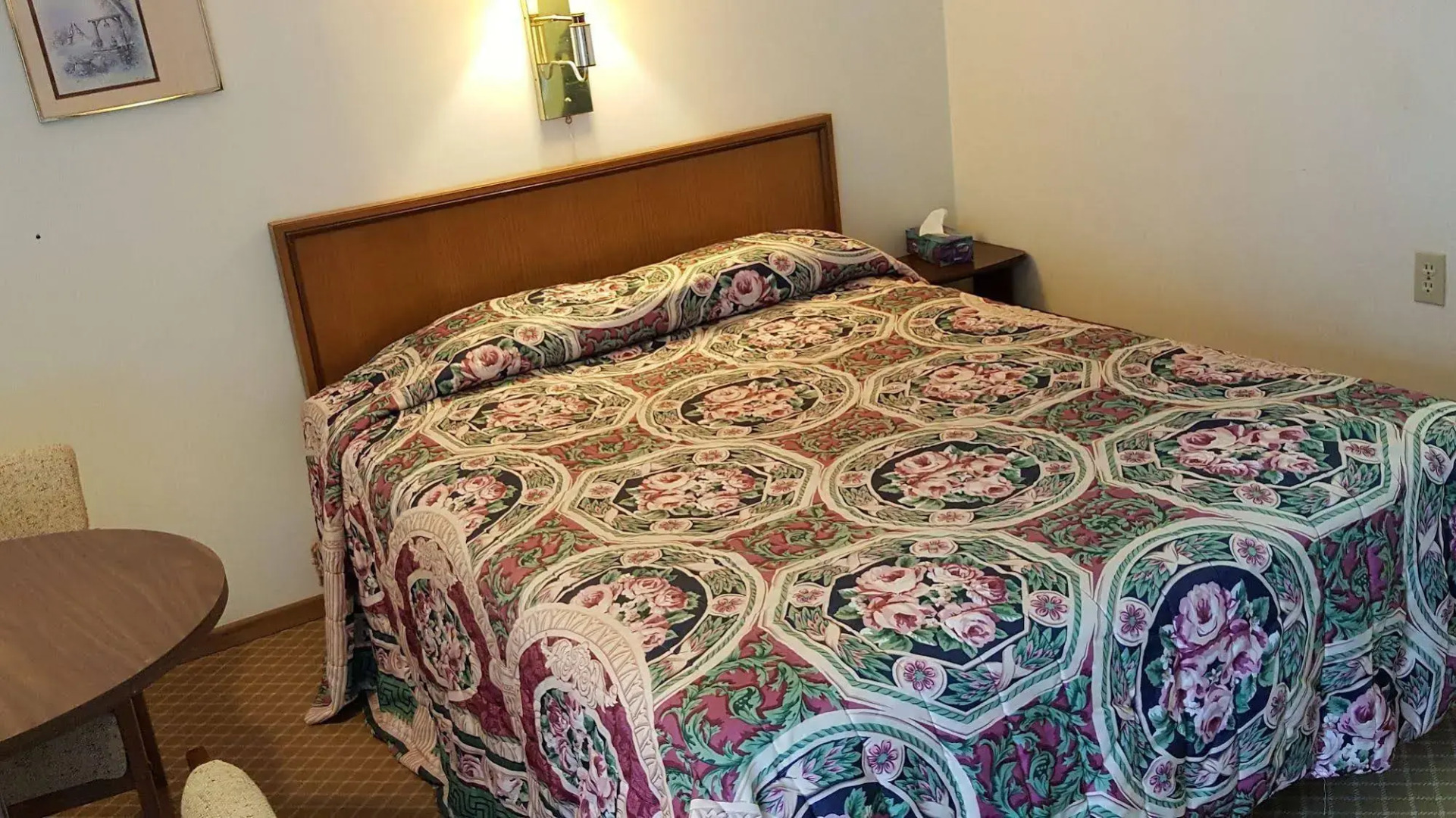 Town N Country Motor Inn