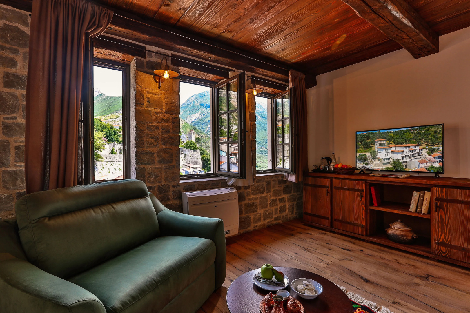 Stara Čaršija Hotel and Spa