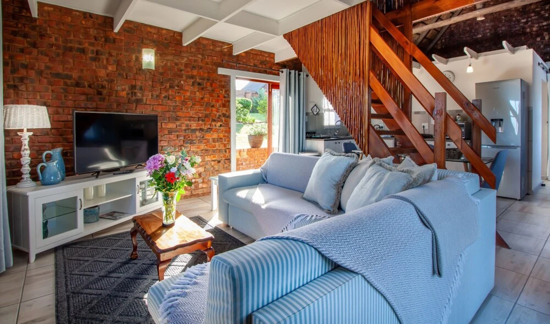 The Owls Inn Country Villa's